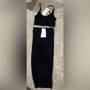NWT- Zara Ribbed Set - Crop top and midi skirt - black